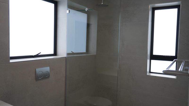 3 Bedroom Property for Sale in Kraaibosch Park Western Cape